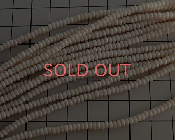 画像2: チェコガラスビーズ/ミニロンデル/ラスターオペークシャンパーニュ(45個) (2)