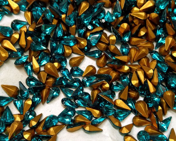 画像1: ヴィンテージ/スワロフスキー/#4300/2/ブルージルコン/10×6mm(2個) (1)