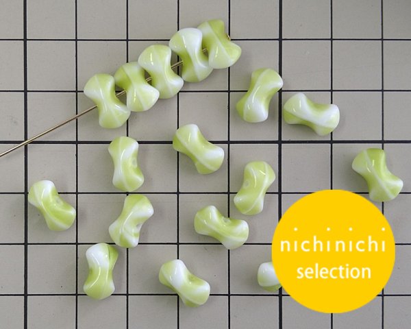 画像2: ns011/ヴィンテージ/ドイツ/リボン/グリーンホワイトマーブル(10個) (2)