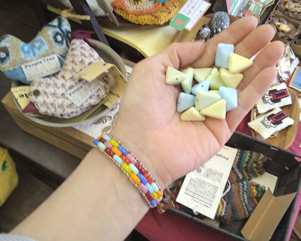 画像3: ヴィンテージ/ドイツ/プラスチック/トライアングル/ペールグリーン(1個) (3)