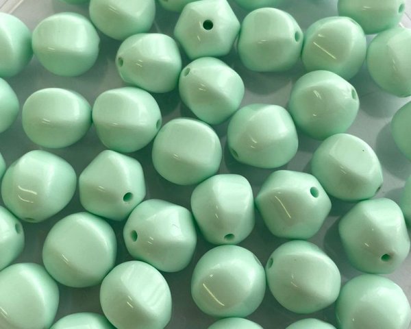 画像1: ヴィンテージ/ドイツ/ルーサイト/バルーン/ライトグリーン/約11mm(1個) (1)