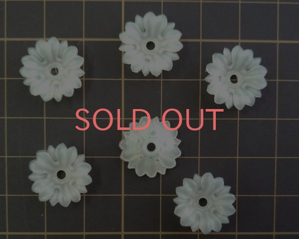 画像2: ヴィンテージ/ドイツ/プラスチック/フラワー232/ホワイト（2個） (2)