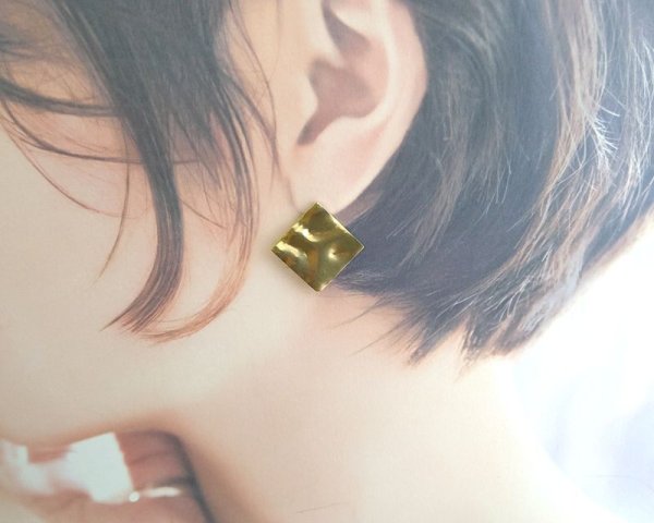 画像3: メッキなし真鍮/ステンレスポストピアス/ウエーブスクエア(1ペア) (3)