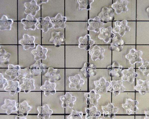 画像2: チェコガラスビーズ/ミニスタークリアフラワー/約8mm(10個) (2)