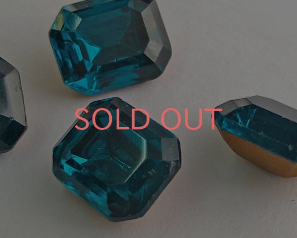 画像2: ヴィンテージ/チェコ/ガラスストーン/ブルージルコン/12×10mm(1個)　 (2)