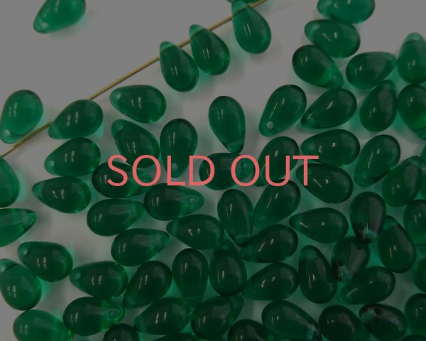 画像1: チェコガラスビーズ/ドロップ/エメラルド/約6×9mm(10個) (1)