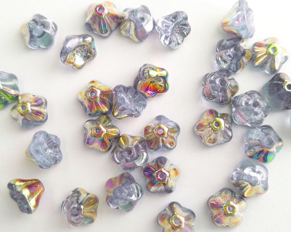 画像2: チェコガラスビーズ/ベルフラワー/ハーフメタリックアレキサンドライト(10個) (2)