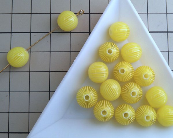 画像2: 日本/アクリル樹脂/イエローストライプ/約10mm(4個) (2)