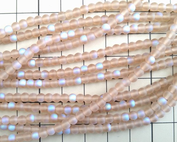画像2: チェコガラスビーズ/ラウンド/ベージュフロストオーロラ/約4mm(45個) (2)