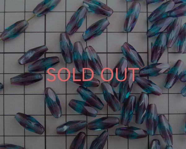 画像2: チェコガラスビーズ/ファイアポリッシュ/ロングオーバル/アメシスト×アクアマリン約15×6mm(2個) (2)