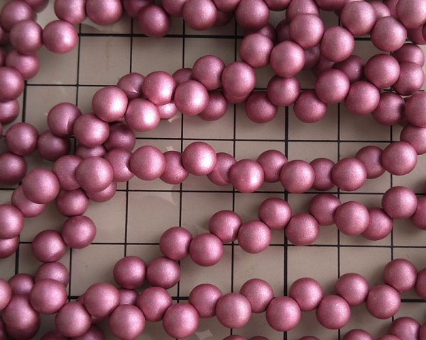 画像2: チェコガラスビーズ/ラウンドドロップ/約6mm/クランベリーシュガー(10個) (2)