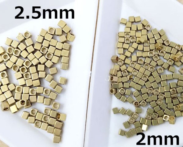 画像3: メッキなし真鍮/ビーズ/キューブ/約2mm(10個) (3)