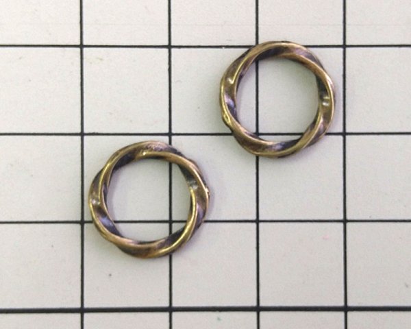 画像2: メタルパーツ/ツイストリング/金古美(1個) (2)