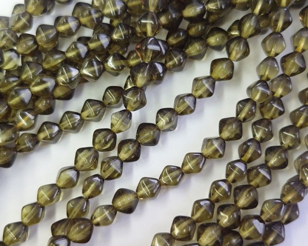 画像1: チェコガラスビーズ/バイコン/イエローグリーン/6mm(10個) (1)