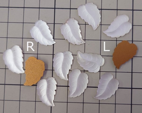 画像2: ns326/ヴィンテージ/ドイツ/ガラスカボション/フロストリーフ/クリスタル(1個) (2)