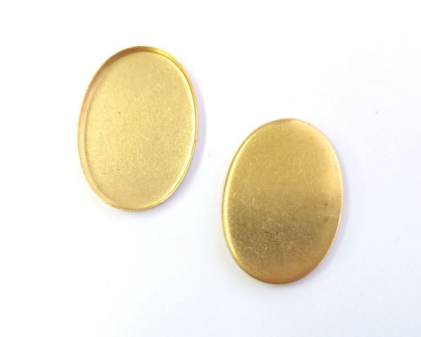 画像2: ブラス皿/25×18mm/オーバル/高さ約2mm(1個) (2)