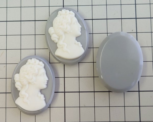 画像3: ns342/ヴィンテージ/ドイツ/ガラスカメオ/グレー×アイボリー/約40×30mm(1個） (3)