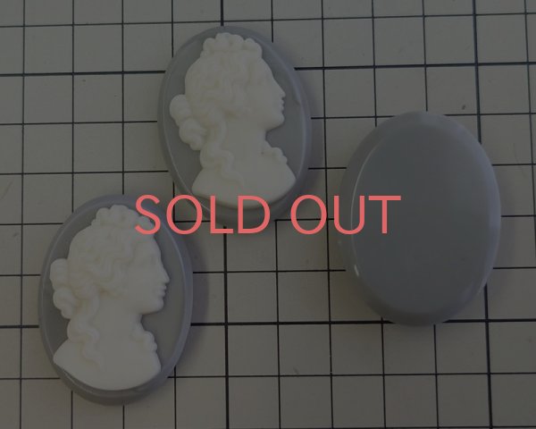 画像3: ns342/ヴィンテージ/ドイツ/ガラスカメオ/グレー×アイボリー/約40×30mm(1個） (3)