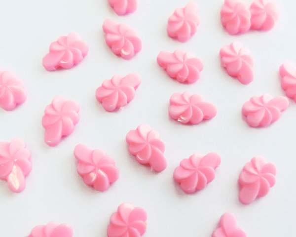 画像1: ヴィンテージ/ドイツ/プラスチック/ピンクスパイラルドロップ(2個) (1)