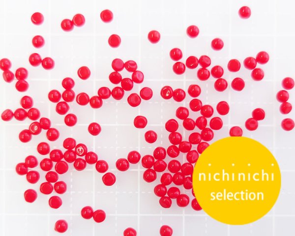 画像1: ns347/ヴィンテージ/ドイツ/ガラスカボション/オペークレッド/約2mm(10個) (1)