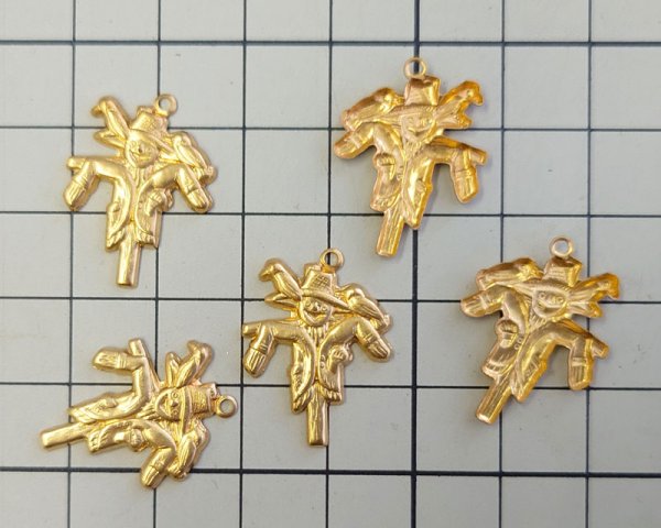 画像2: ブラスチャーム/案山子(1個) (2)