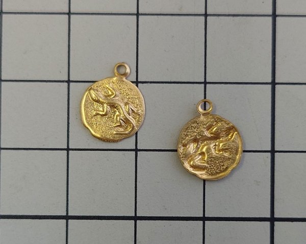 画像2: ブラスチャーム/トカゲコイン(1個) (2)