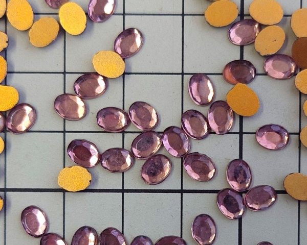 画像2: ns351/ヴィンテージ/ドイツ/ガラスカボション/ミニカットオーバル/ライトアメシスト(1個) (2)