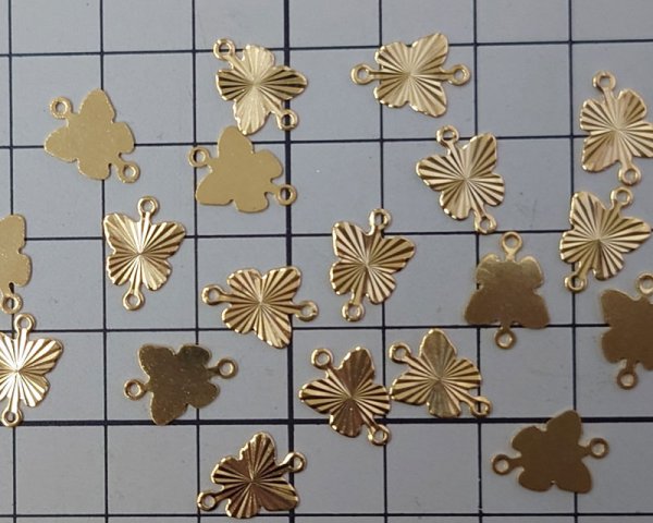 画像2: ブラスコネクターA/バタフライ/ゴールド(2個) (2)