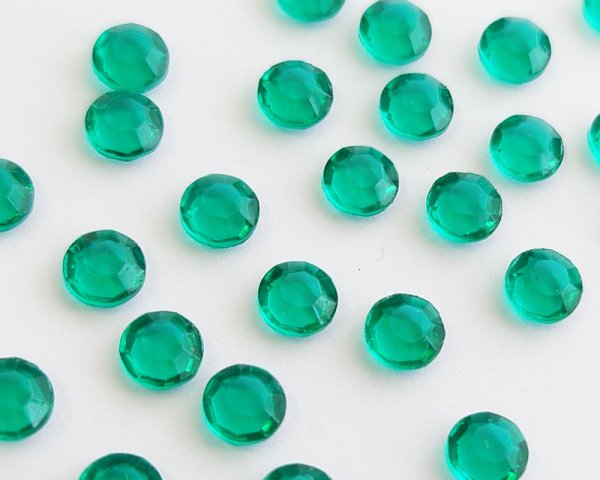 画像1: ヴィンテージ/ドイツ/ガラス/シャネルストーン/エメラルド/29ss(1個) (1)