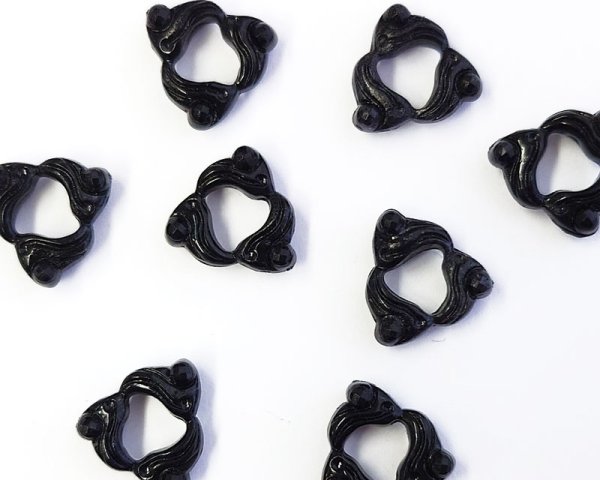 画像1: ヴィンテージ/ドイツ/プラスチック/トライアングルウエーブ/ブラック（2個） (1)