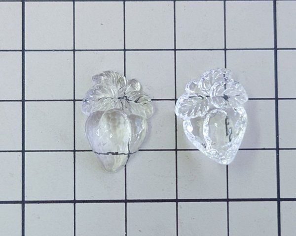 画像4: ヴィンテージ/ドイツ/ガラスカボション/苺/フォイルなし/約14×12mm(1個) (4)