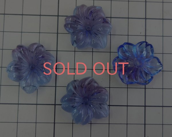 画像2: ns357/ヴィンテージ/ドイツ/ガラス/ブルーパープルフラワー/約22mm/(1個) (2)