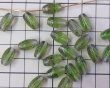 画像2: チェコガラスビーズ/リブオーバル/グレイ×グリーン/約13×7mm(2個) (2)