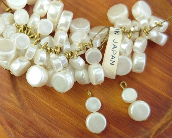 画像1: ヴィンテージ/日本/プラスチックパールチャーム（1個） (1)