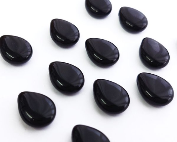 画像1: チェコガラスビーズ/横穴ドロップ/オペークブラック/約12×16mm(2個) (1)