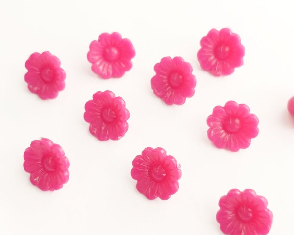 画像1: ヴィンテージ/ドイツ/プラスチック/レトロフラワー/マゼンタピンク(1個) (1)
