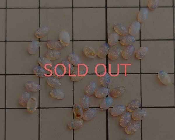 画像2: ヴィンテージ/チェコ/ガラス/ファイアオパール/約5×3mm(1個) (2)