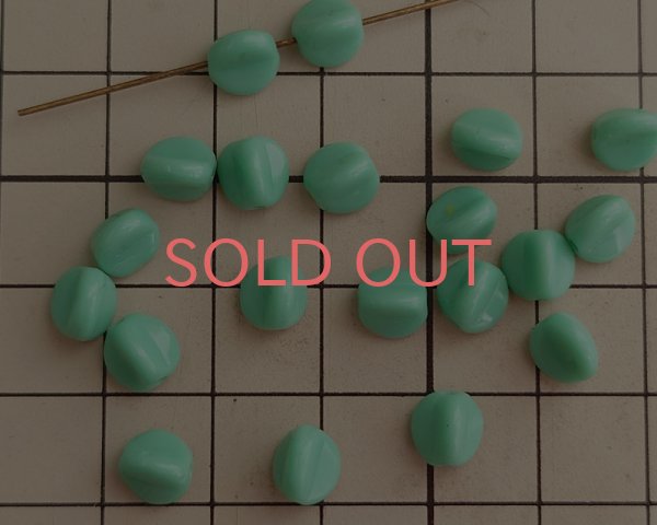 画像2: ヴィンテージ/ドイツ/ガラス/スリーサイドラウンド/オペークミント(2個) (2)