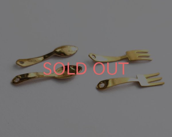 画像2: デッドストックメタルチャーム/フォーク/ゴールドメッキ（1個） (2)