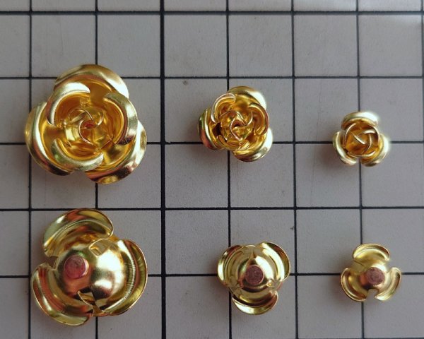 画像3: メッキなし真鍮/薔薇パーツ/Sサイズ/約8mm（1個） (3)