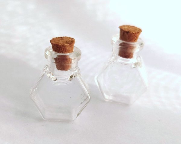 画像1: コルク付きガラス瓶/六角/約25mm（1個） (1)