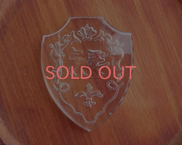 画像1: ヴィンテージ/ヨーロッパ/ガラスカボション/エンブレム/クリア(1個) (1)