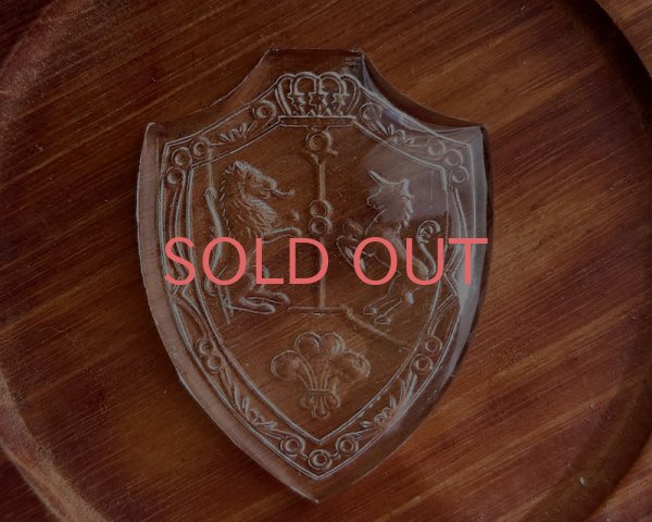 画像1: ヴィンテージ/ヨーロッパ/ガラスカボション/シールド/クリア(1個) (1)