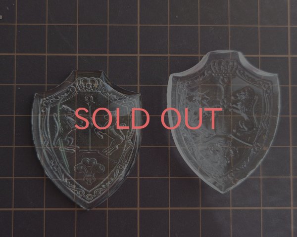 画像2: ヴィンテージ/ヨーロッパ/ガラスカボション/シールド/クリア(1個) (2)