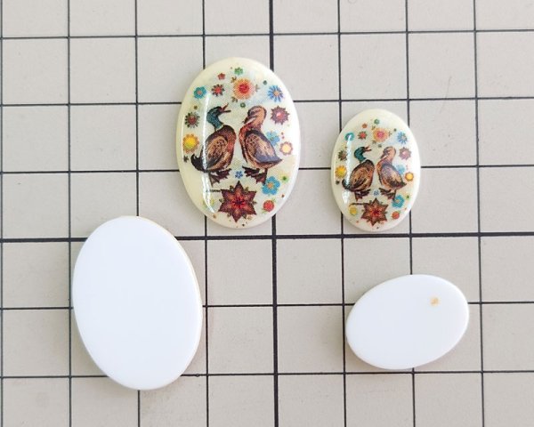 画像2: ヴィンテージ/ドイツ/プラスチックカボション/水鳥（1個）） (2)