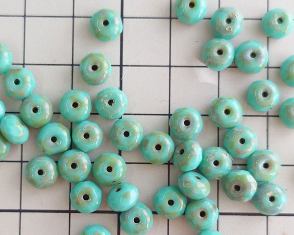 画像2: チェコガラスビーズ/ジェムカットロンデル/ラスターグリーン/約7×4mm(10個) (2)