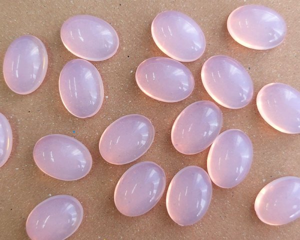 画像1: ヴィンテージ/ドイツ/アクリルストーン/ピンクオパール/18×13mm（1個） (1)