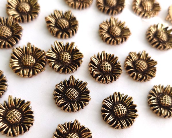 画像1: ヴィンテージ/日本/プラスチック/メタリックデイジー/約13mm（1個） (1)