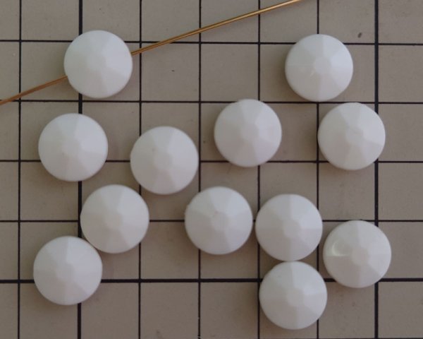 画像2: ヴィンテージ/ドイツ/プラスチックタブレット/ホワイト/約11mm（1個） (2)