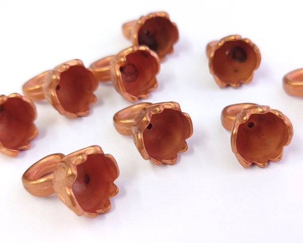 画像1: ヴィンテージ/ドイツ/プラスチック/コッパードロップ/約21×14mm(1個) (1)